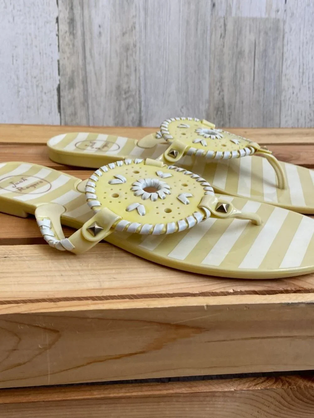 Jack Rogers Size 9 Georgica Jelly Sandals Pale Yellow Color Thong